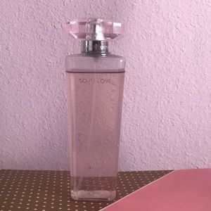 Victoria’s Secret Fragrance Mist So In Love